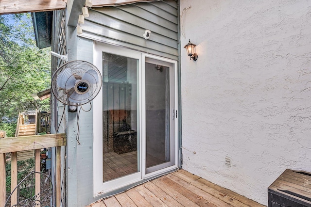 1120 Hidden Cove Dr Unit I, Mount Pleasant, SC 29464 - entrance to property featuring stucco siding and a deck