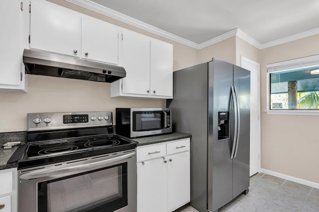 1120 Hidden Cove Dr Unit I, Mount Pleasant, SC 29464 - kitchen featuring appliances with stainless steel finishes, under cabinet range hood, dark countertops, crown molding, and white cabinets