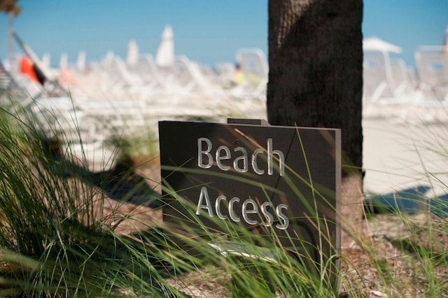 view of community / neighborhood sign