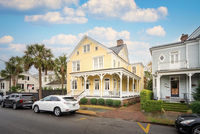 view of front of house with a porch