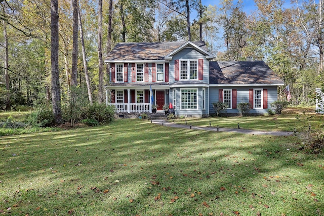 view of front of house featuring a front yard