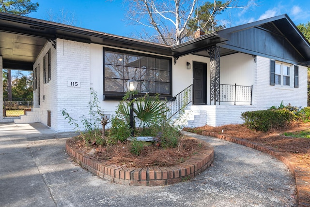 view of front of home