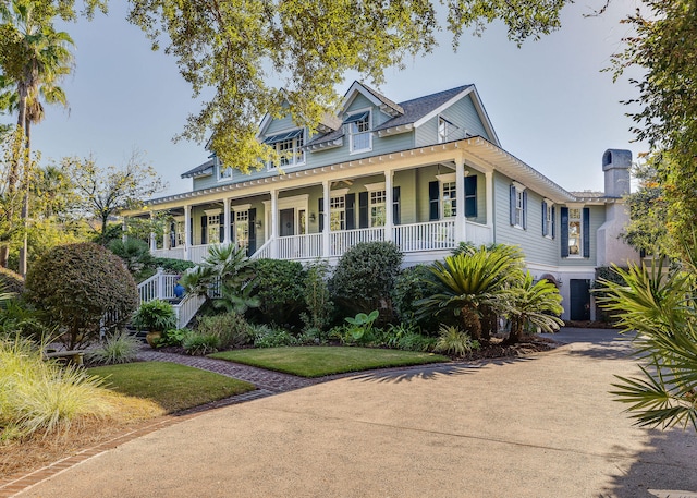 view of front facade with a porch