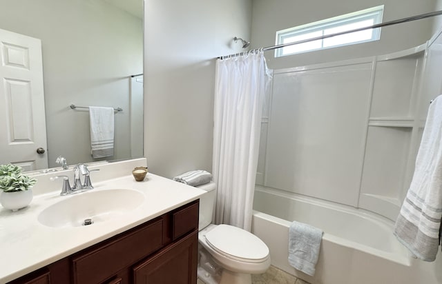 115 Hyrne Dr, Goose Creek, SC 29445 - full bath with shower / tub combo with curtain, toilet, and vanity