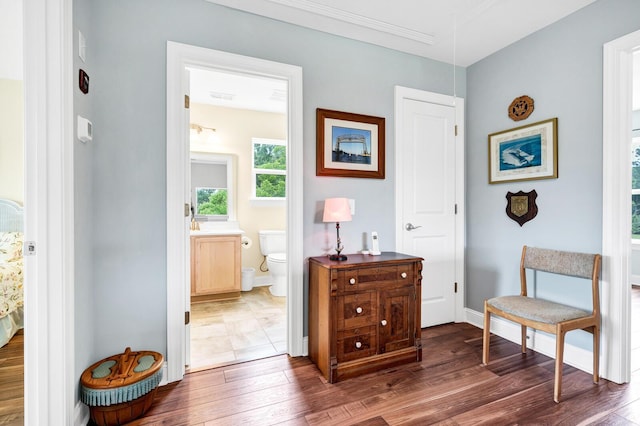 1064 Blackbear Dr, Edisto Island, SC 29438 - living area featuring wood finished floors and baseboards