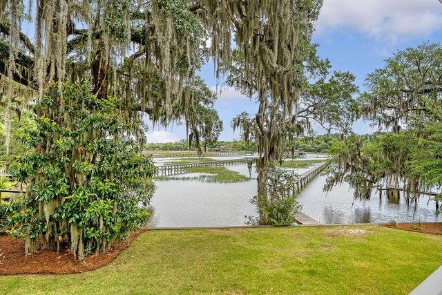 392 Tombee Ct, Mount Pleasant, SC 29464
