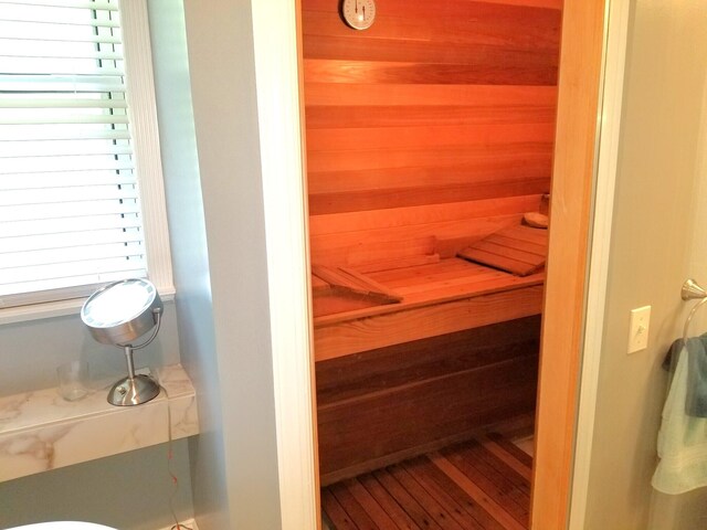 view of sauna / steam room