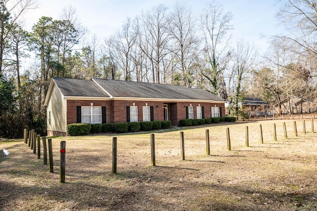 exterior space with a yard