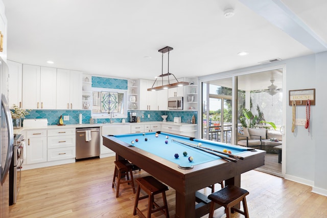 game room with billiards, recessed lighting, light wood-style flooring, and visible vents