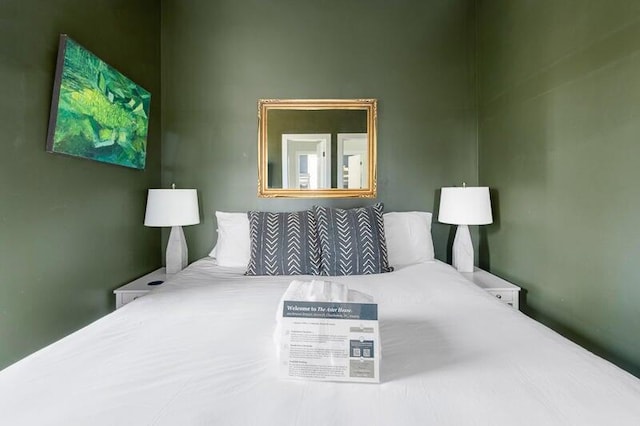 162 Spring St, Charleston, SC 29403 - view of bedroom