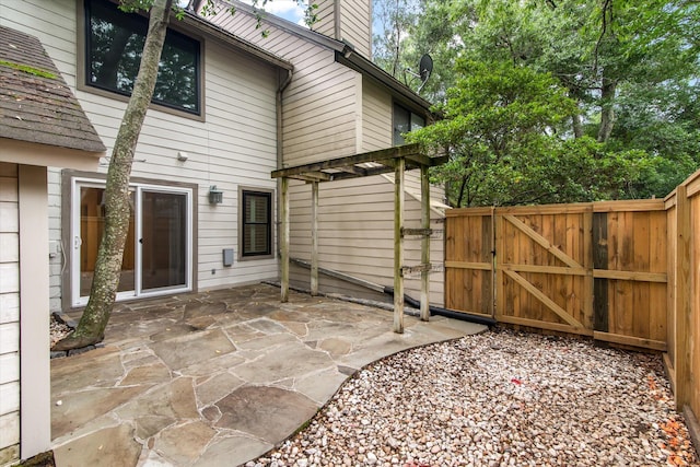 321 Lapwing Ln, Mount Pleasant, SC 29464 - view of patio / terrace featuring a gate