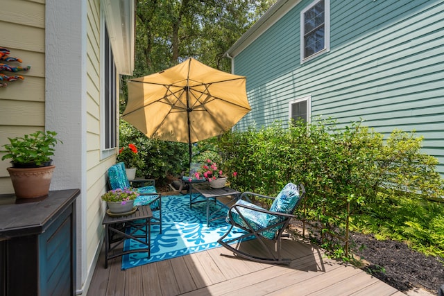 907 High Nest Ln, Charleston, SC 29412 - view of wooden deck