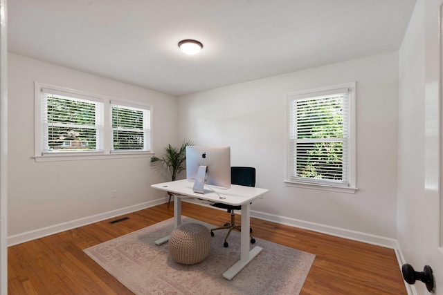 1417 Downing St, Charleston, SC 29407 - home office featuring wood finished floors and baseboards
