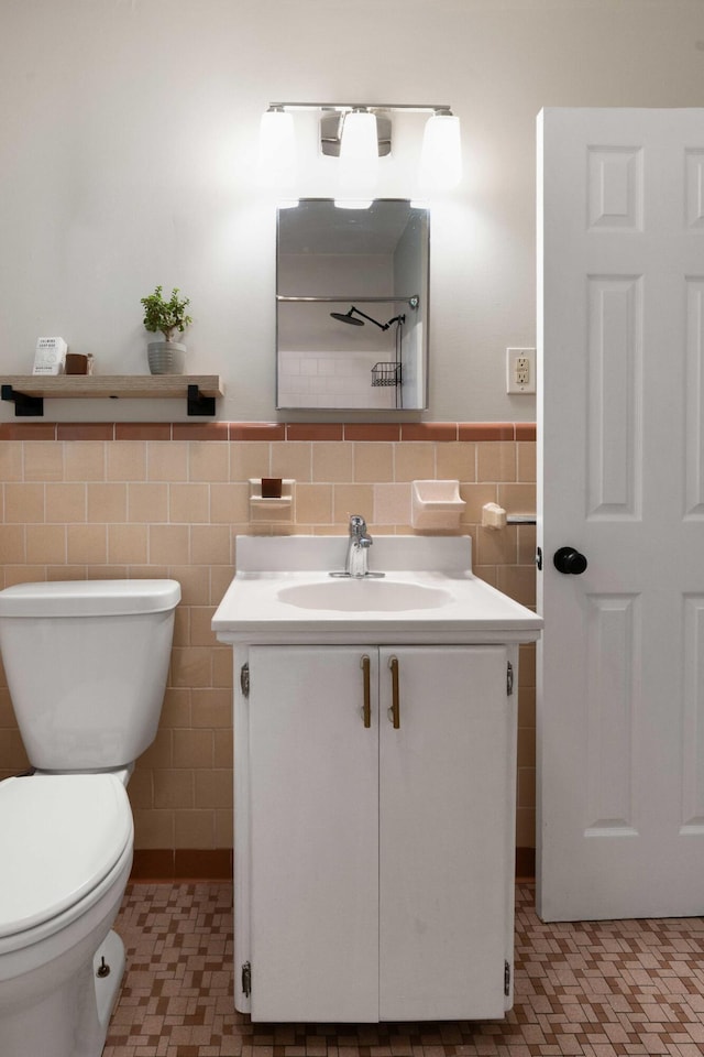 1417 Downing St, Charleston, SC 29407 - full bath featuring tile walls, vanity, a wainscoted wall, a shower, and tile patterned floors
