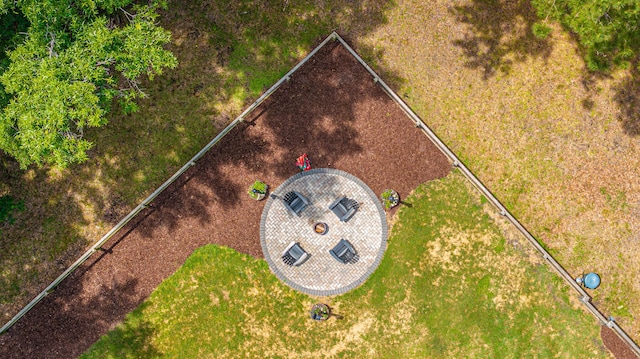 aerial view of property and surrounding area