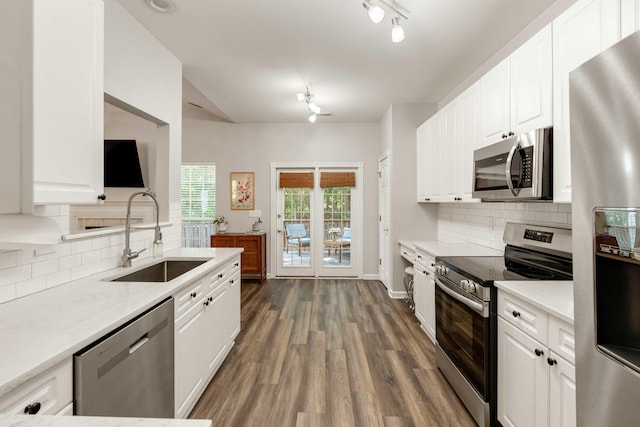 1971 N Smokerise Way, Mount Pleasant, SC 29466 - kitchen featuring light countertops, dark wood-style flooring, appliances with stainless steel finishes, and a sink