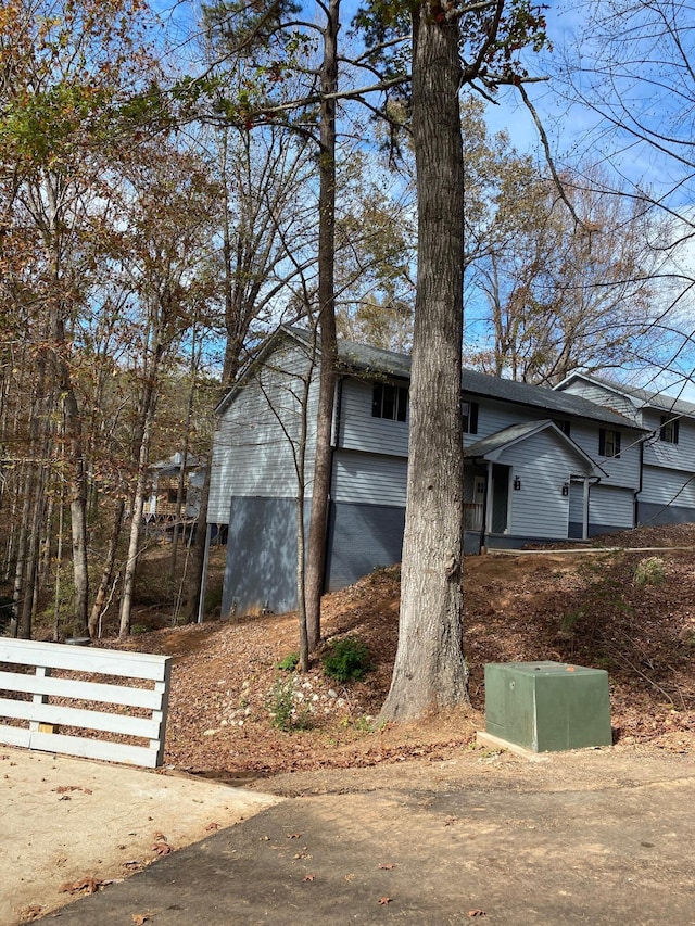 view of home's exterior