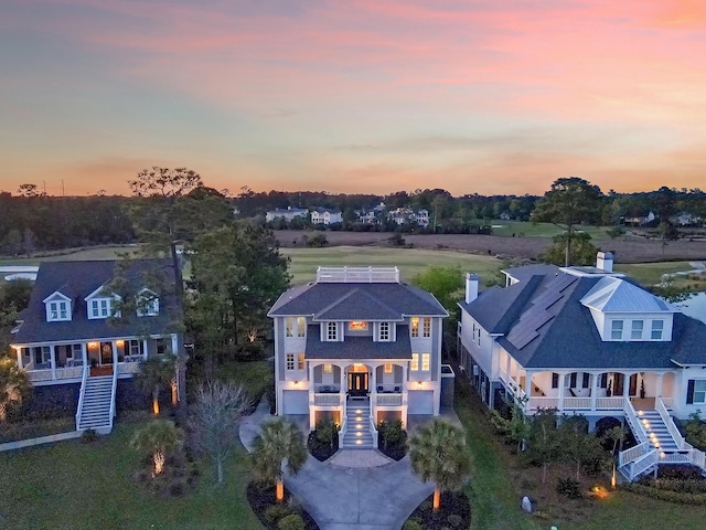 view of aerial view at dusk