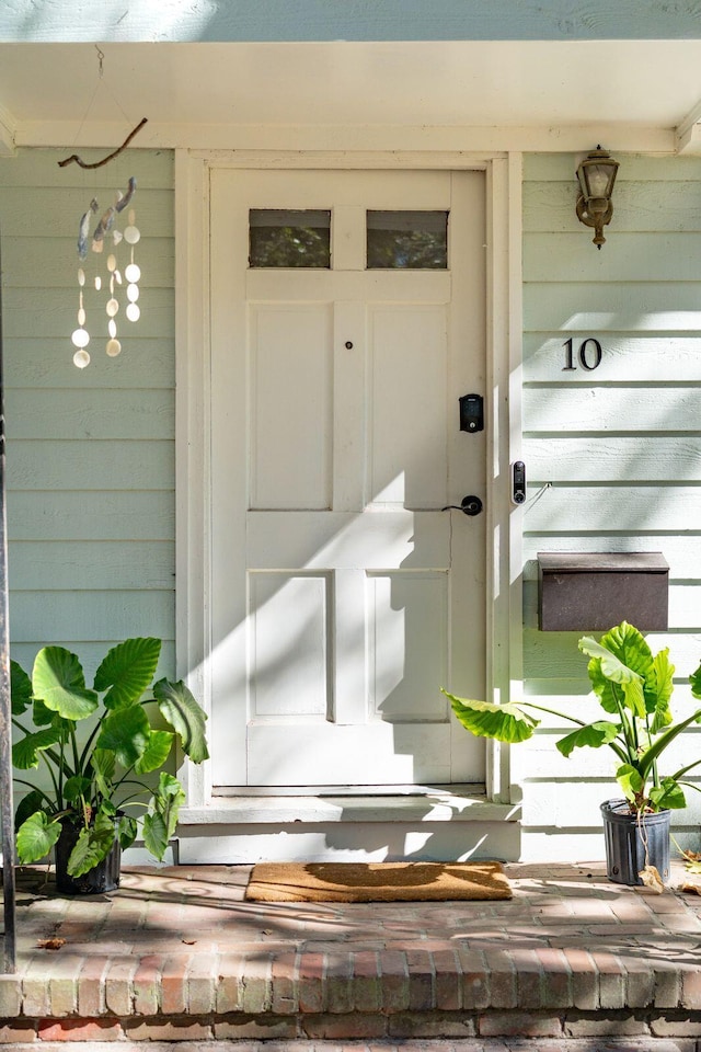 view of entrance to property