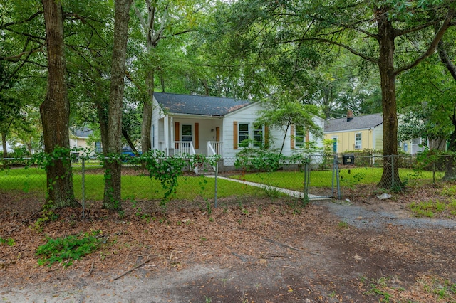 single story home featuring a porch