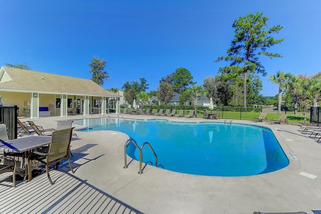 3203 Moonlight Dr, Charleston, SC 29414 - community pool with a patio
