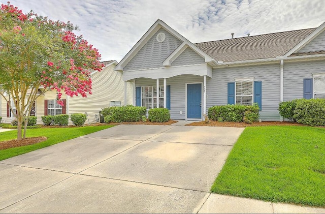 159 Townsend Way, Summerville, SC 29483 - view of front of property with a front lawn and covered porch