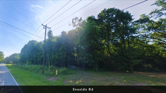 202 Seaside Rd, Saint Helena Island, SC 29920