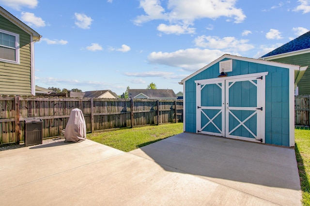 3801 Canary Ct, North Charleston, SC 29420 - view of patio featuring a storage shed and an outdoor structure