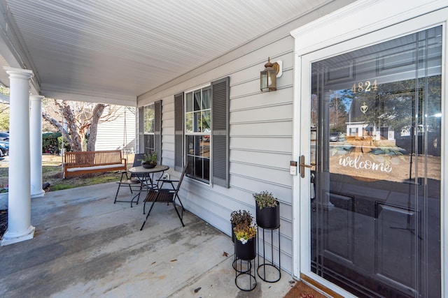 property entrance with a porch