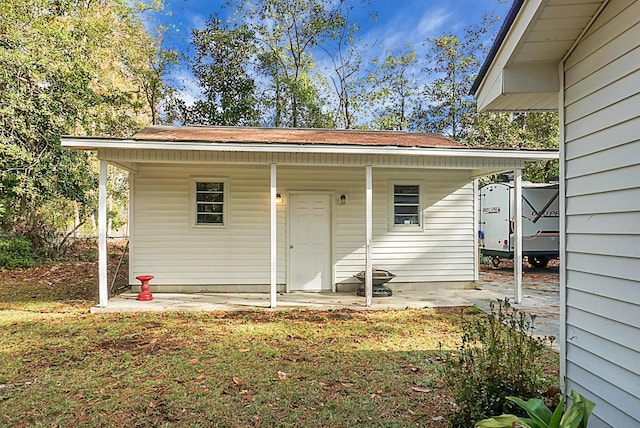 exterior space featuring a porch