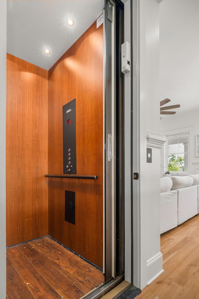 1543 Wando Landing St, Charleston, SC 29492 - elevator featuring wood finished floors, recessed lighting, and ceiling fan