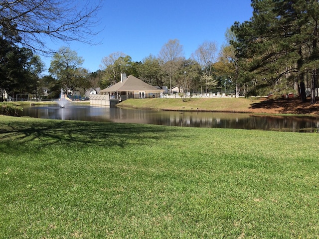 view of yard with a water view