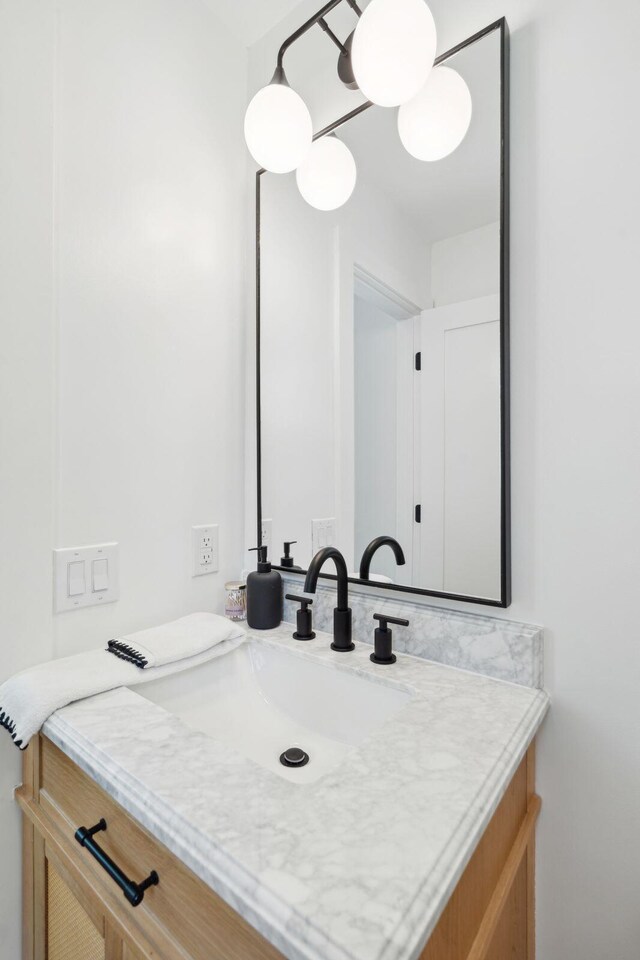521 Carpenter St, Charleston, SC 29412 - bathroom with vanity