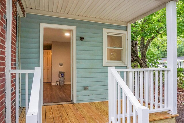 5056 Piedmont Ave, North Charleston, SC 29406 - view of doorway to property