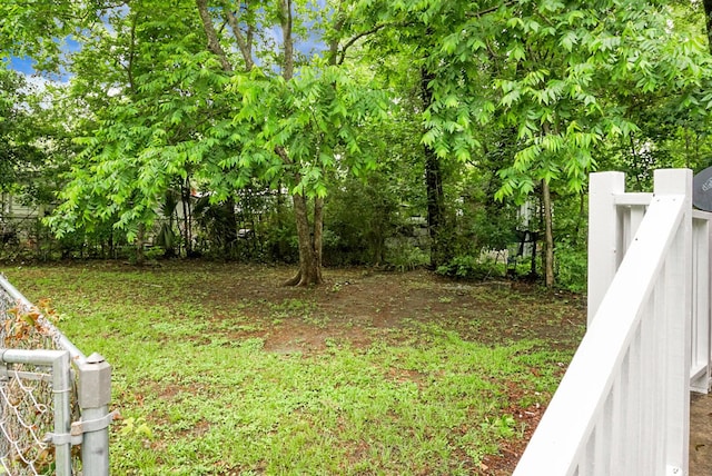 5056 Piedmont Ave, North Charleston, SC 29406 - view of yard featuring fence