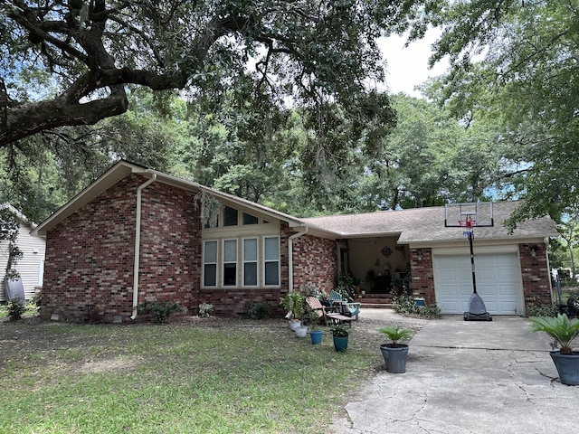 view of front of house with a garage