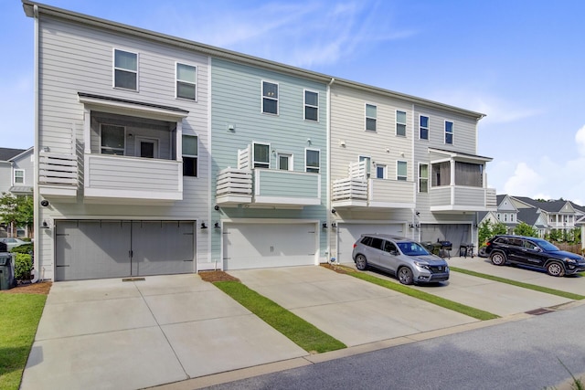 136 Rowans Creek Dr, Charleston, SC 29492 - multi unit property featuring an attached garage, concrete driveway, and a residential view