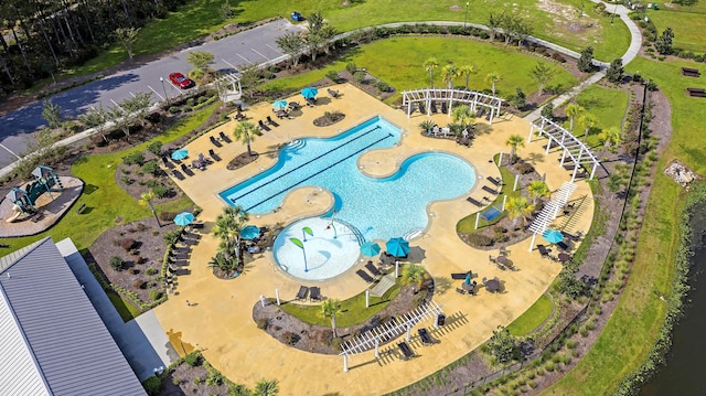 544 Verdi Dr, Summerville, SC 29486 - bird's eye view of a pool
