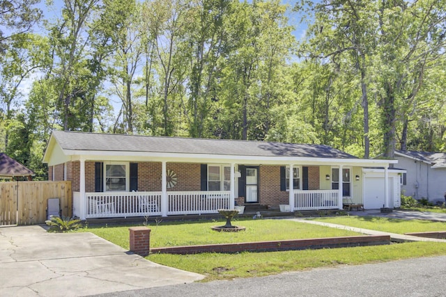 1861 Jaywood Cir, Charleston, SC 29407 - ranch-style home featuring concrete driveway, brick siding, a porch, and a front yard