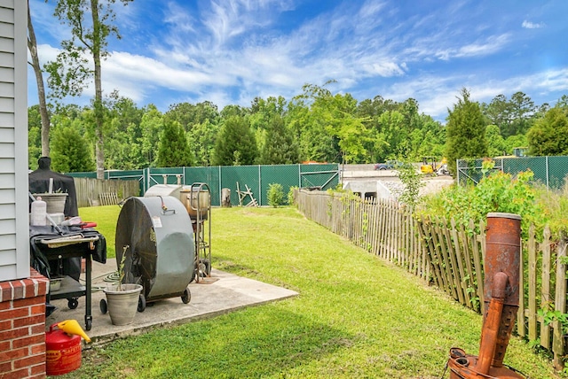 8692 Bentwood Dr, North Charleston, SC 29406 - view of fenced backyard