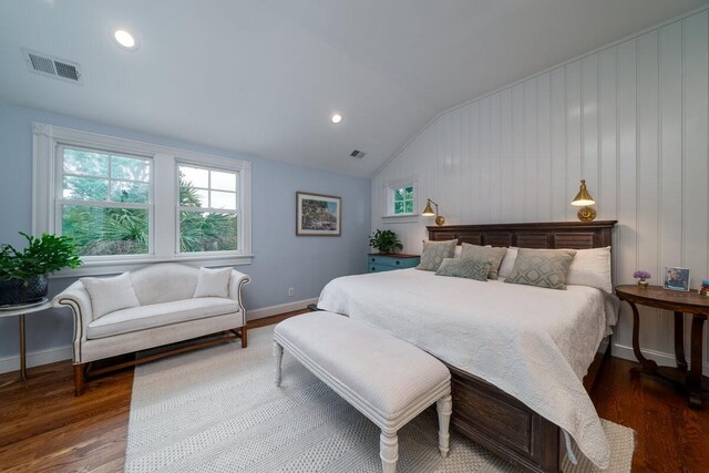 375 Seewee Cir, Mount Pleasant, SC 29464 - bedroom with baseboards, wood finished floors, vaulted ceiling, and recessed lighting