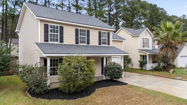 view of front of house with a front lawn