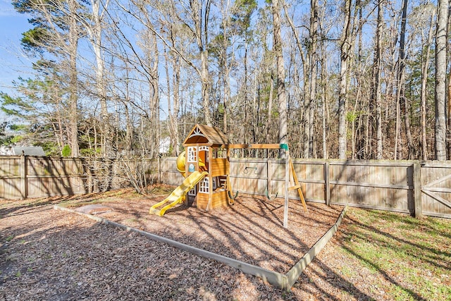 544 Beverly Dr, Summerville, SC 29485 - view of playground with fence