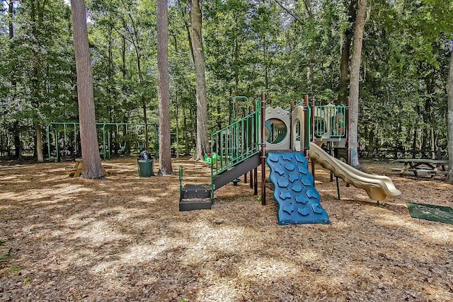 544 Beverly Dr, Summerville, SC 29485 - view of communal playground