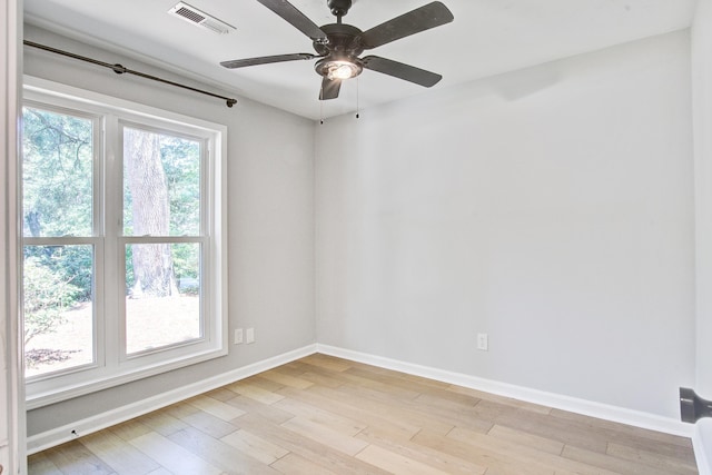 1052 Yorktown Dr, Charleston, SC 29412 - spare room with light wood-style flooring and ceiling fan