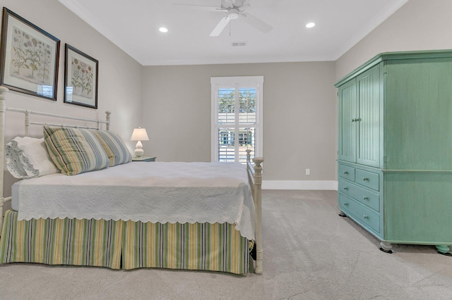 bedroom featuring light carpet and ceiling fan