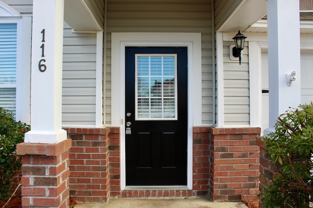 view of doorway to property