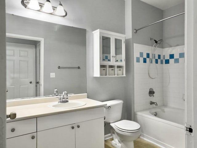 full bathroom featuring vanity, toilet, and shower / bathing tub combination