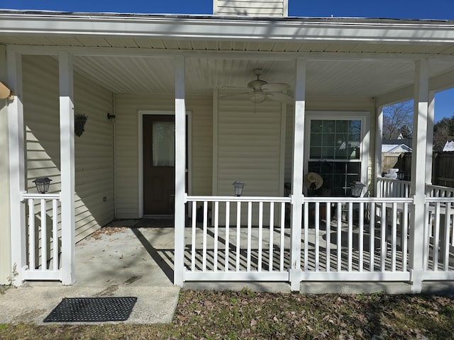 view of patio featuring ceiling fan and covered porch