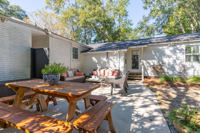 view of patio / terrace featuring an outdoor hangout area